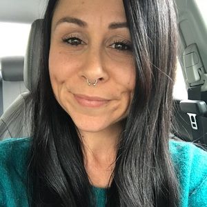 Meet your Posher, Gina